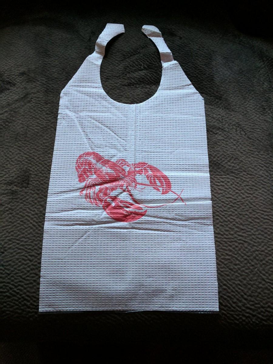 Wedding - Extra long LOBSTER/CRAWFISH bibs, Pack of 25, perfect for dinners, weddings, events, cellulose paper front, poly back, adult disposable Bib