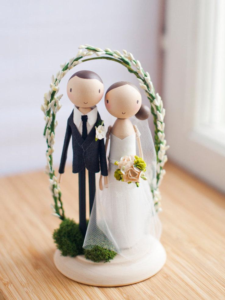 Hochzeit - Rustic Wedding Cake Topper,Cake Topper,Wooden Topper,Wooden Peg Doll,Wedding Gift,Personalized,Boho wedding cake topper