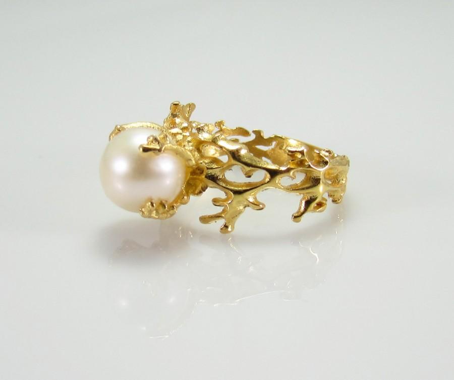 Hochzeit - White Pearl Ring, Gold Pearl Ring, White Pearl Engagement Ring, Gold Engagement Ring, Anniversary Ring, Engagement Ring, Coral Ring