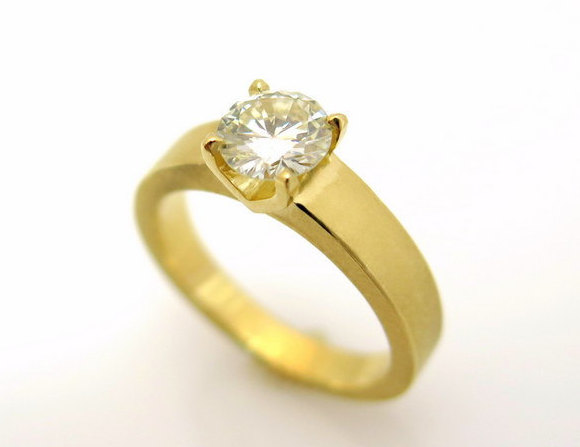 Hochzeit - Solitaire engagement ring, 18k yellow gold ring, Modern diamond ring, Round diamond engagement ring, Unique engagement ring, 18k gold ring