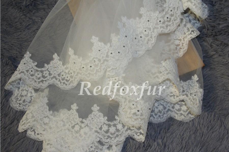 زفاف - 2 layer Lace Wedding Veil, Bridal Veil, cathedral veil, Alencon Lace veil 3 meters veil, white veil + Comb
