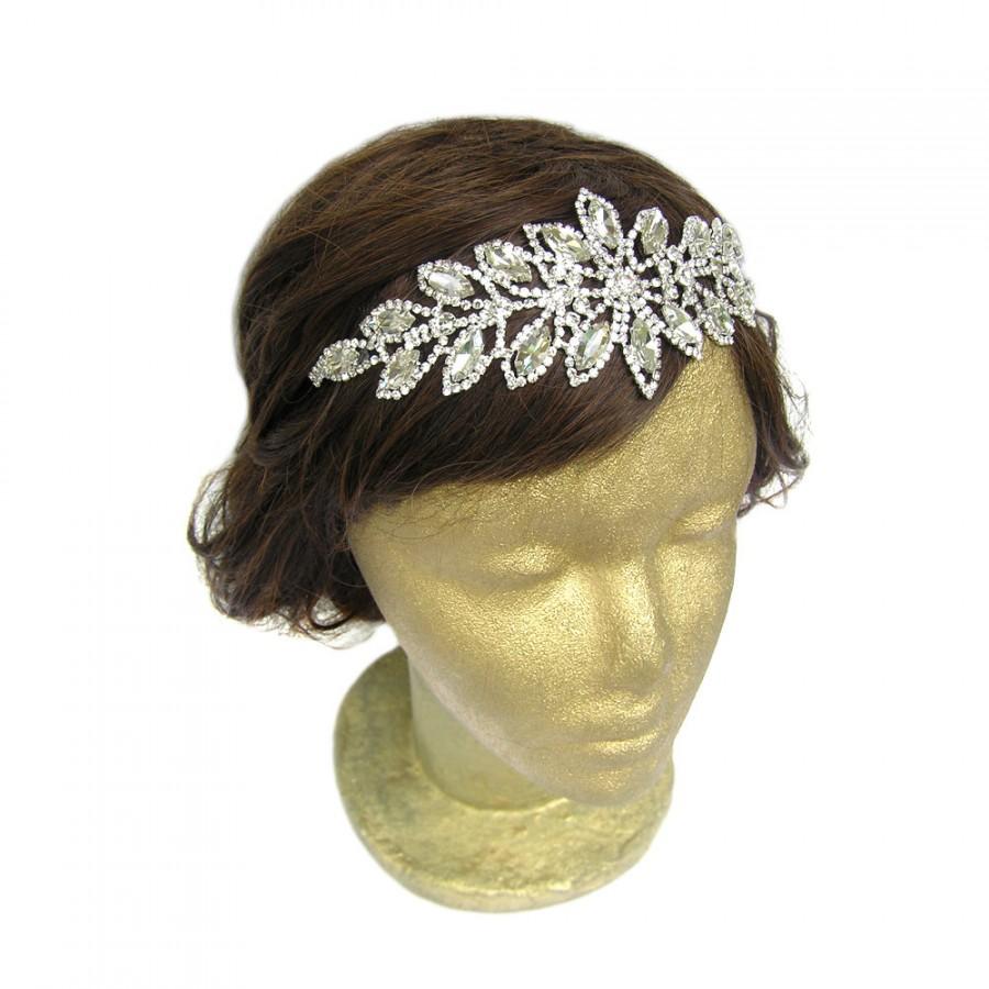 Mariage - Leaf Headpiece Silver Flapper Costume Vintage Wedding Fascinator Headband Old Hollywood Glamour Great Gatsby Fashion Leaf Crown Hair