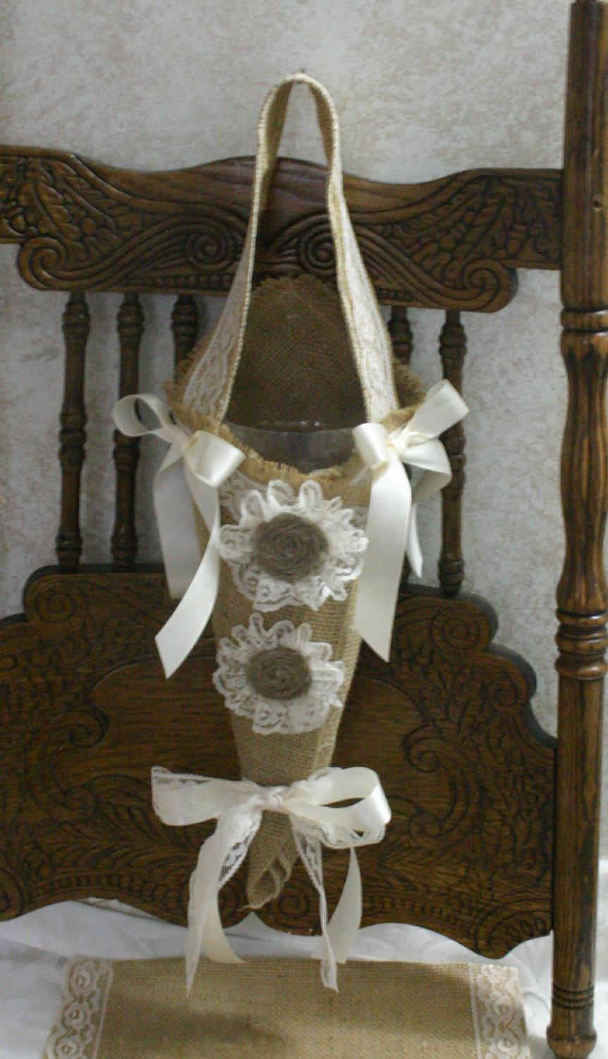 Hochzeit - Burlap Wedding cone flower holders for flower girls, for aisle chair, Pews