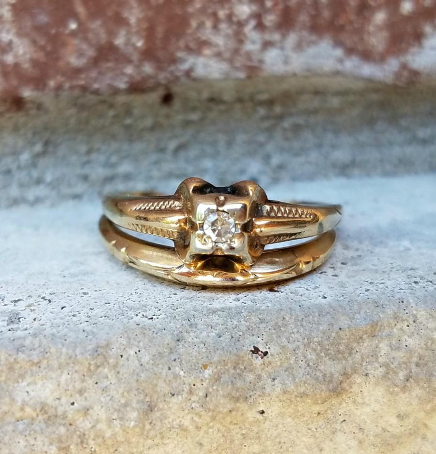 Свадьба - Vintage Antique Diamond Bridal Set with Engagement Ring and Wedding Band