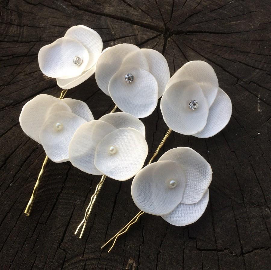 Mariage - 6 flower bobby pins, wedding accessories, bridal flowers, Set of 6, choose your color - $20.00 USD