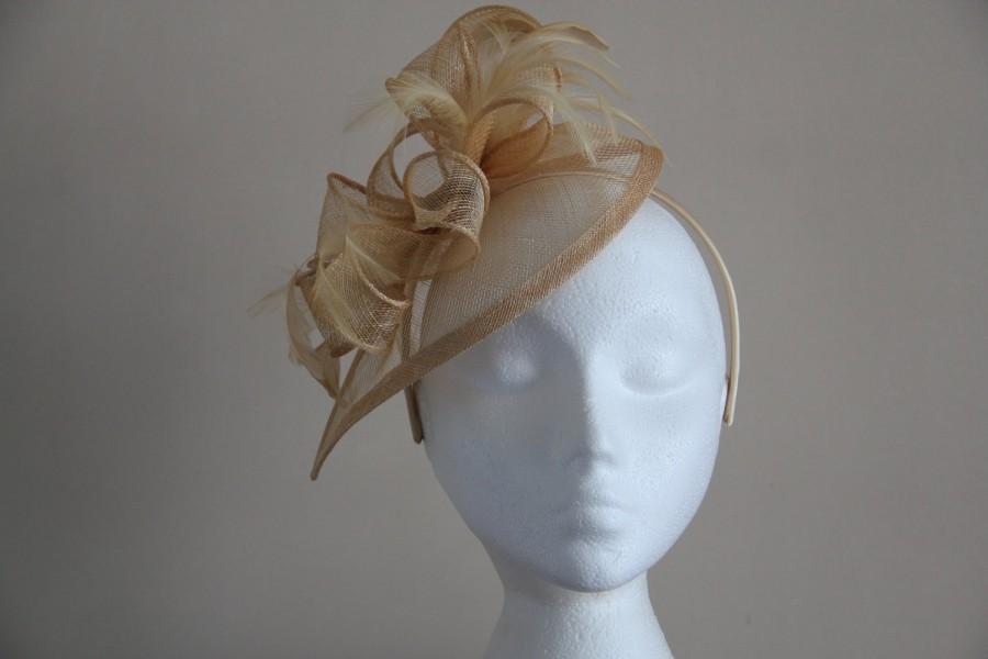 Hochzeit - Champagne Gold Fascinator and Feather Fascinator on a hairband, races, weddings, Kentucky Derby, Ascot, Mother of the Bride