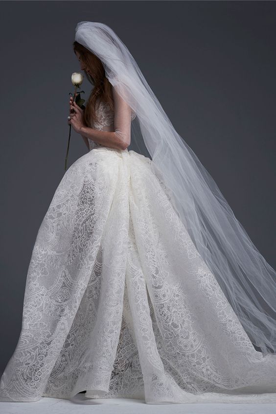 Hochzeit - 50 Of The Most Beautiful Gowns From Bridal Fashion Week