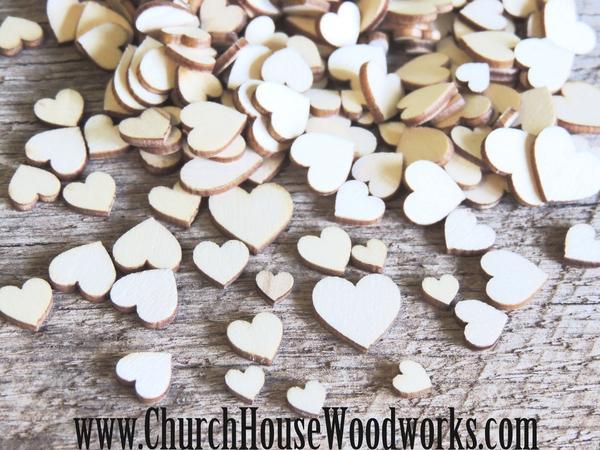Hochzeit - 50 Tiny Mini Wood Hearts