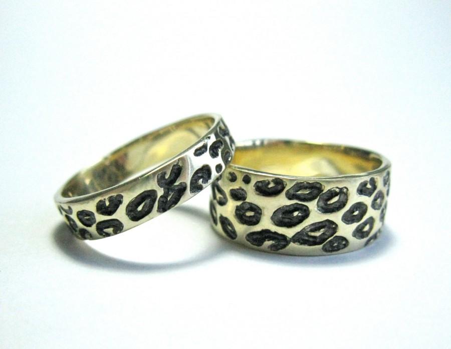 Hochzeit - His & Hers Solid 14k Gold Leopard Wedding Rings With Black/Grey Rhodium Detail, Two Hand Made Rings