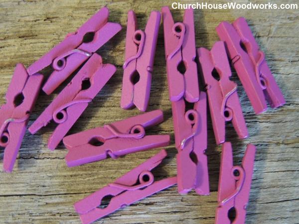 Mariage - Pack of 100 Mini Fuchsia Wooden Clothespins
