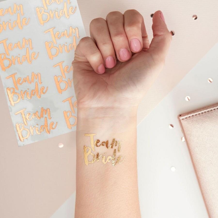 Свадьба - Rose Gold Temporary Bachelorette Tattoos, Hen Party Tattoos, Gold Bride To Be Tattoos, Temporary Tattoos, Fun Hen Party Ideas