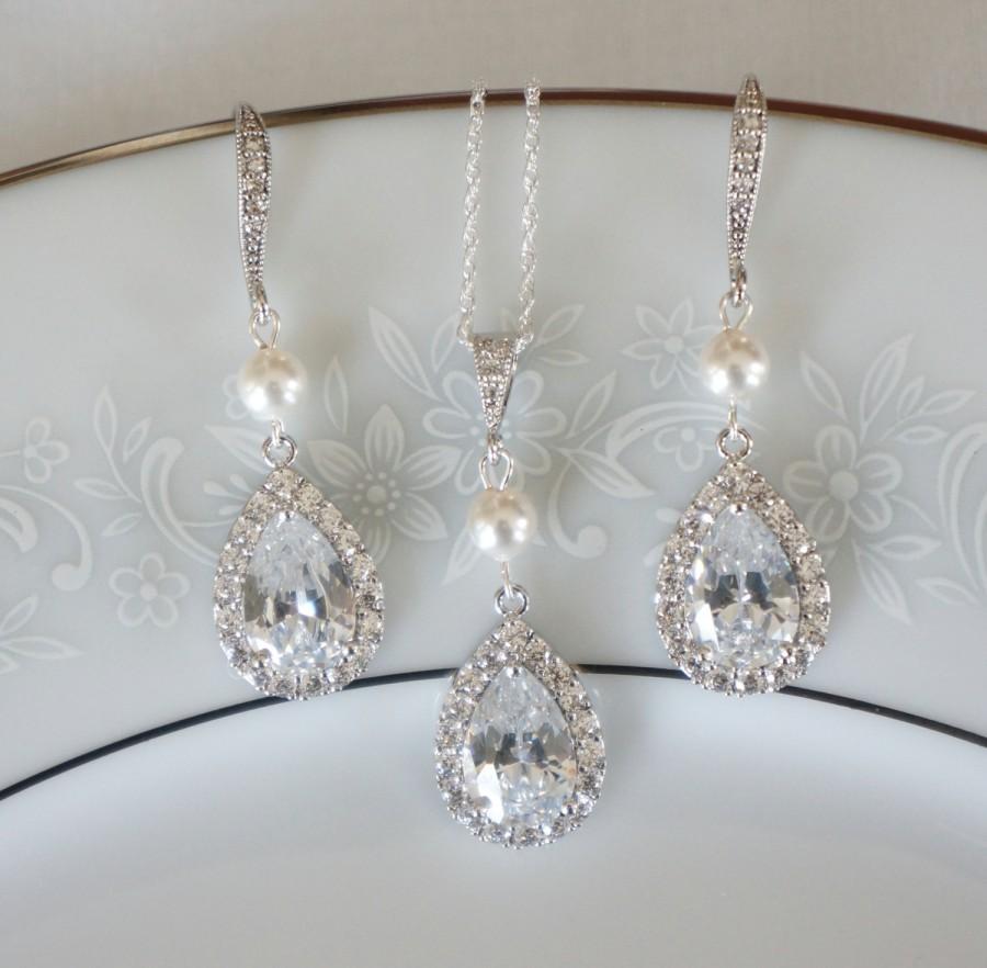 Mariage - Crystal Bridal Earrings, Crystal Bridal Jewelry Set, Wedding Jewelry Set, Wedding Earrings Swarovski Crystal Earrings Bridal Jewelry