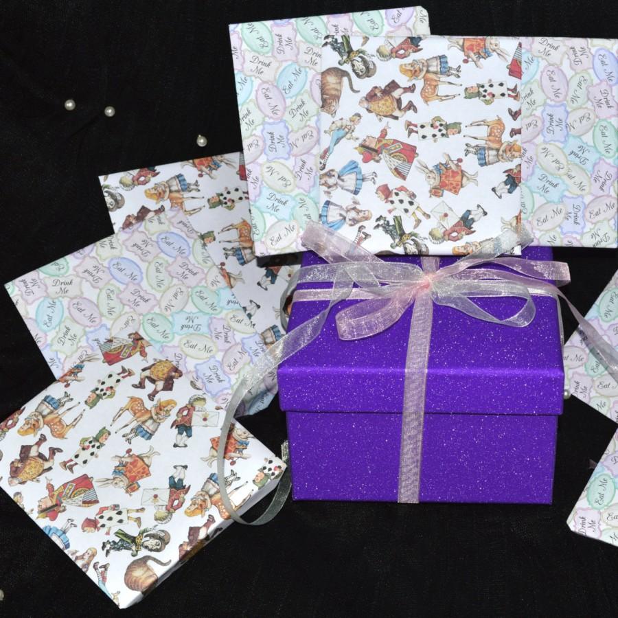 زفاف - Edible EAT ME Alice in Wonderland Boxed Gift Set Wafer Rice Paper Mad Hatter Baking Birthday Present Christmas Eve Box