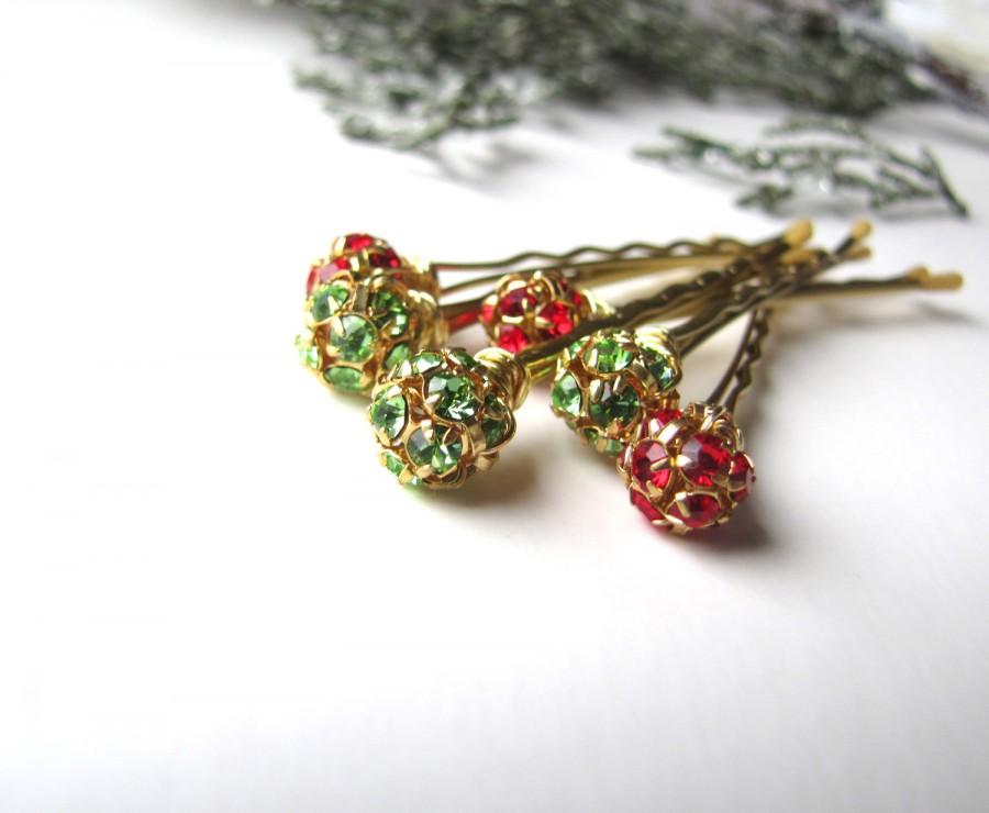 Свадьба - Red and Green Hair Pins, Crystal and gold tone, Christmas Bobby Pin, Holiday Sparkle