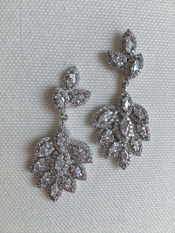 Hochzeit - Cubic Zirconia Bridal Earrings, Leaf style Wedding Earrings, Bridesmaid Jewelry, Bridal Jewelry, Bridal Earrings Crystal Teardrop Earrings - $38.90 USD