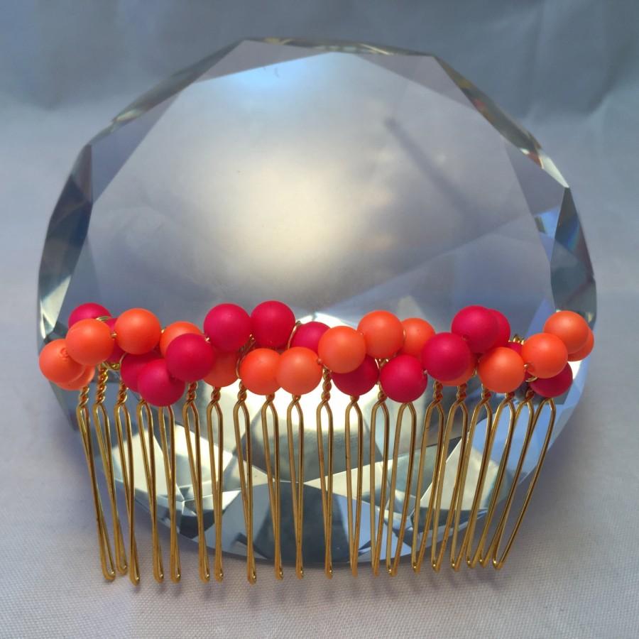Wedding - Bridal hair comb in Hot pink and orange shell pearls: decorative hair accessory; decorative hair comb;