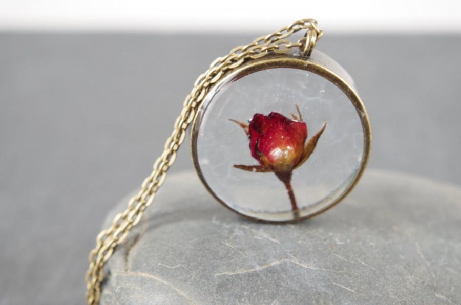 Mariage - Real rose necklace Real Flower Jewelry Red Rose Pendants Dried flower necklace Botanical necklace Rose jewelry Romantic Mothers day gift for