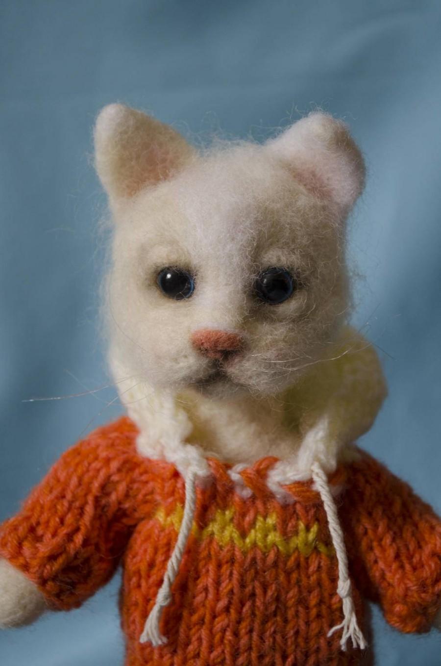 Wedding - Felted Cat, Felt cat toy, Wool cat, Cute cat, Neddle felted cat, Natural toy, Collectible toy, Soft wool toy, Cat sculpture, Kids toy Gift