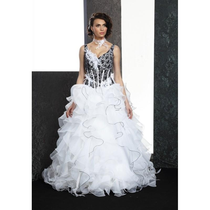 Wedding - Pia Benelli Prestige, Poupee noir et blanc - Superbes robes de mariée pas cher 