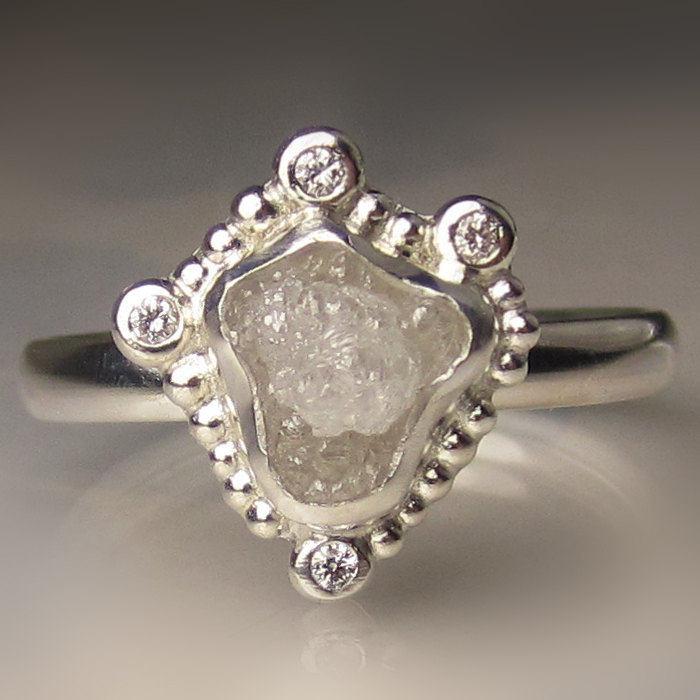زفاف - Granulated Raw Diamond Ring, White Rough Diamond Engagement Ring, Rough Diamond Halo Ring