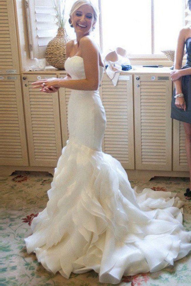 Hochzeit - 2017 Long Custom Wedding Gowns,Organza Mermaid Wedding Dresses,Cheap Bridal Dresses,SVD525