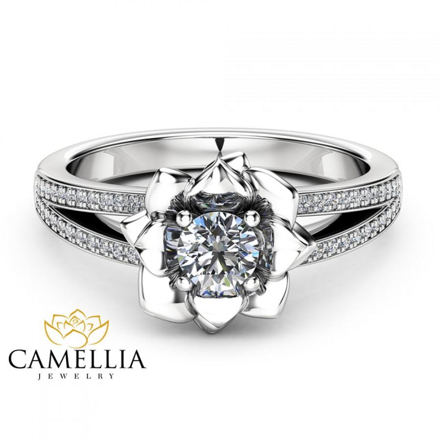 Mariage - Half Carat Diamond Engagement Ring 14K White Gold Diamond Ring Flower Engagement Ring Choose Your 0.5CT Diamond
