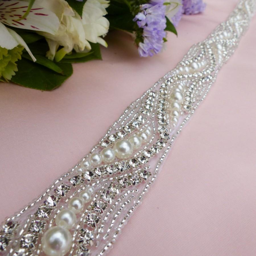 Hochzeit - pearl sash belt, pearl and rhinestone belt, wedding sash belt, bridal sash belt, beaded sash belt, jeweled belt, beaded belt, wedding belt