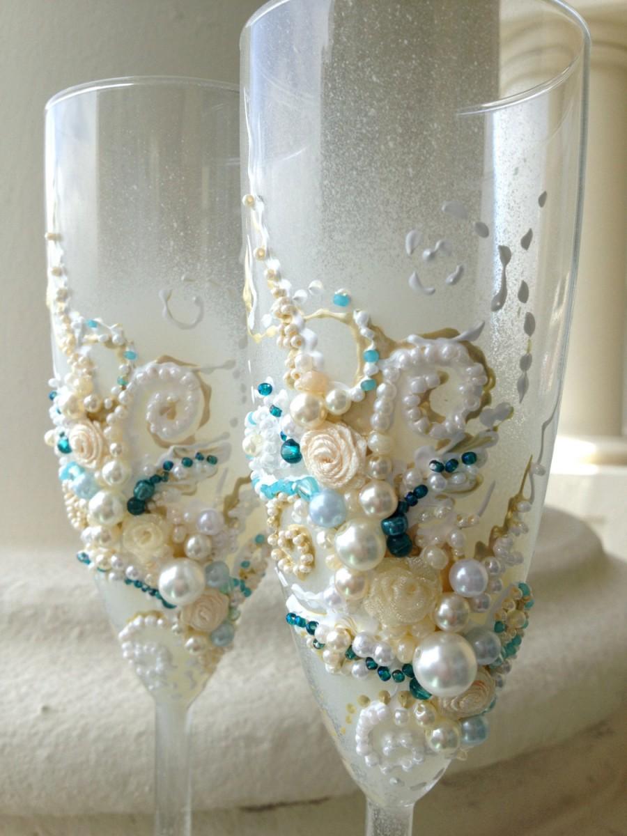 Wedding - Beautiful wedding champagne glasses in ivory, aqua and teal, elegant toasting flutes with pearls and roses