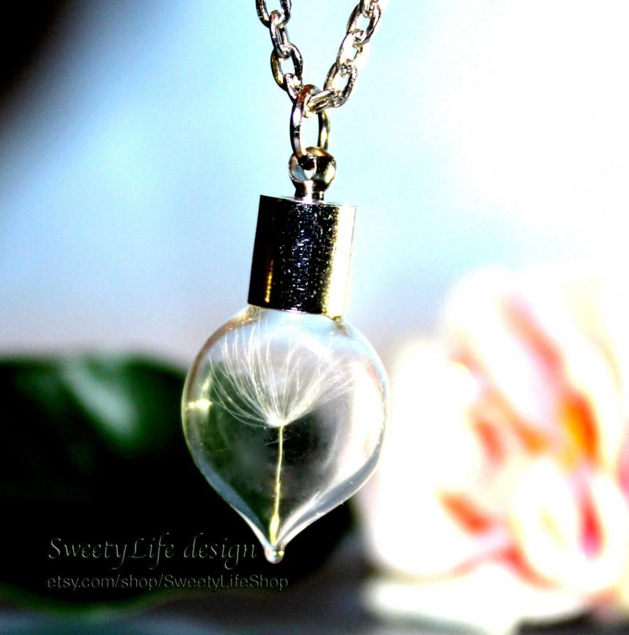 زفاف - Tiny glass HEART with One Special Wish, Dandelion Seed in vial, Botanical Terrarium Necklace Glass Bottle Pendant Botanical jewelry handmade