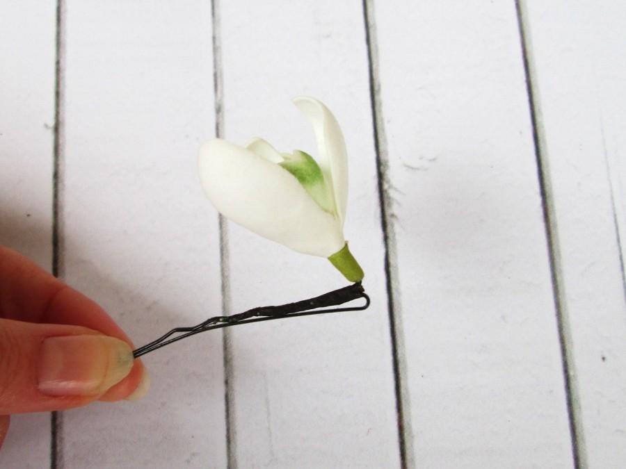 Mariage - Snowdrop bobby pin - Flowers hair pin - Flowers hair accessories - Foam handmade flowers -  flowers hair decoration - Floral hairpin