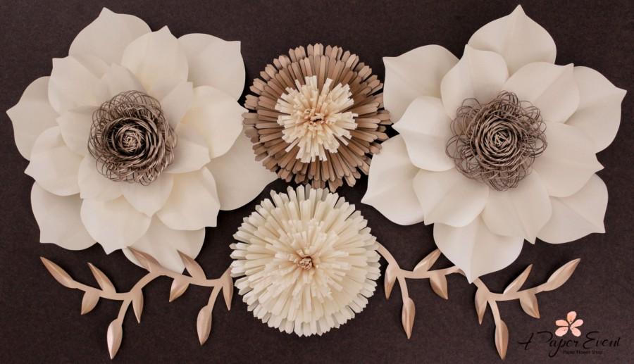Hochzeit - Paper Flower Backdrop, Large Paper Flowers, Wedding Centerpiece
