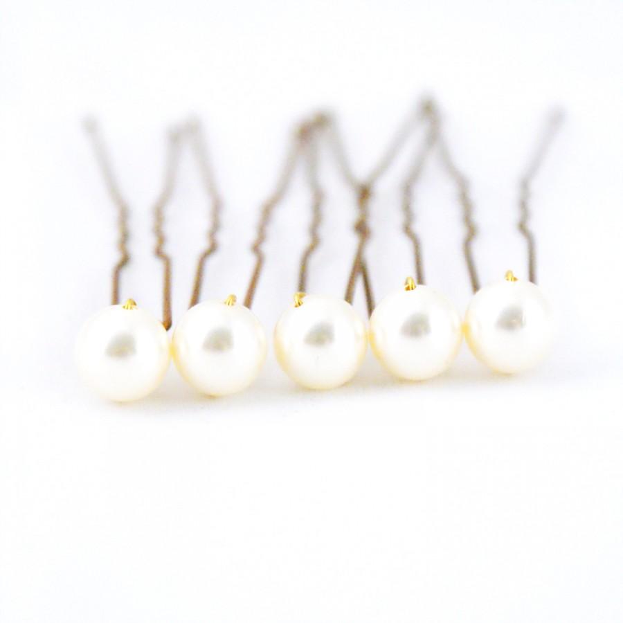 Hochzeit - Ivory Pearl Wedding Hair Pins. Set of 5, 8mm Swarovski Crystal Pearls. Bridal Hair Accessories.