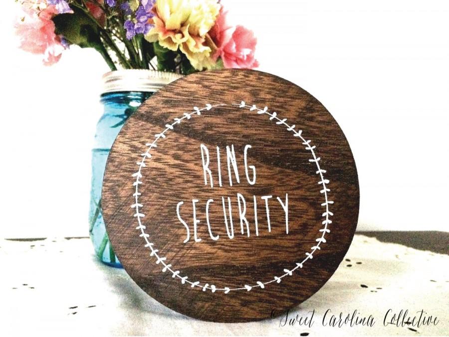 زفاف - Rustic Ring Bearer Box with Burlap Pillow and Ribbon - Ring Security - RB-1