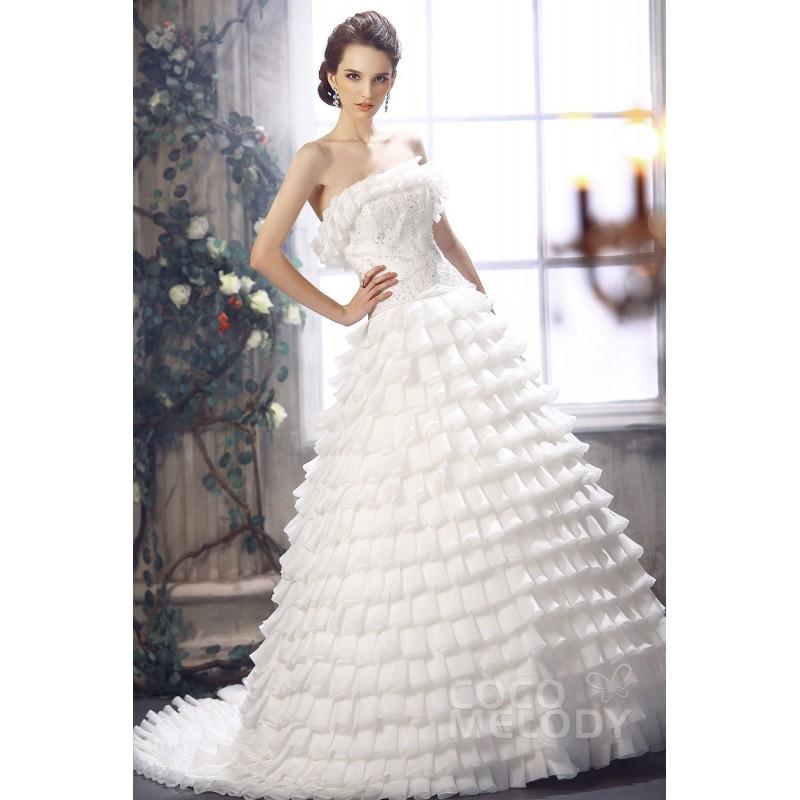 زفاف - Delicate Princess Strapless Court Train Organza Wedding Dress CWLT13082 - Top Designer Wedding Online-Shop