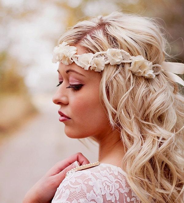 زفاف - Wedding Headband - Ruffle Flower Art Nouveau Vintage Lace Wedding Halo Crown - wedding hair accessories -  ivory and rhinestone flowers