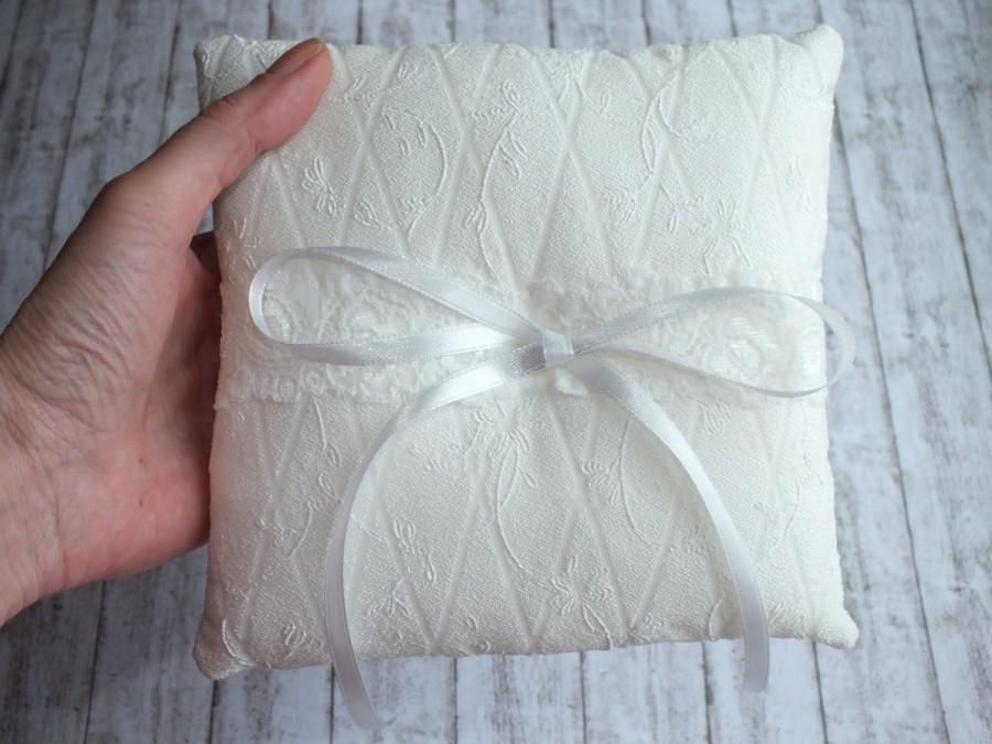 Wedding - Ring pillow Wedding ring pillow Ring Bearer ivory ring pillow