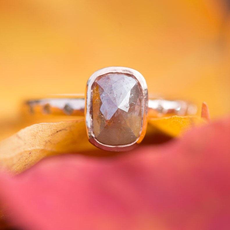Mariage - Natural Red Peach Emerald Shaped Rose Cut Rough Diamond Ring in Reclaimed Rose Gold - Alternative Engagement Ring - Unique Engagement Ring