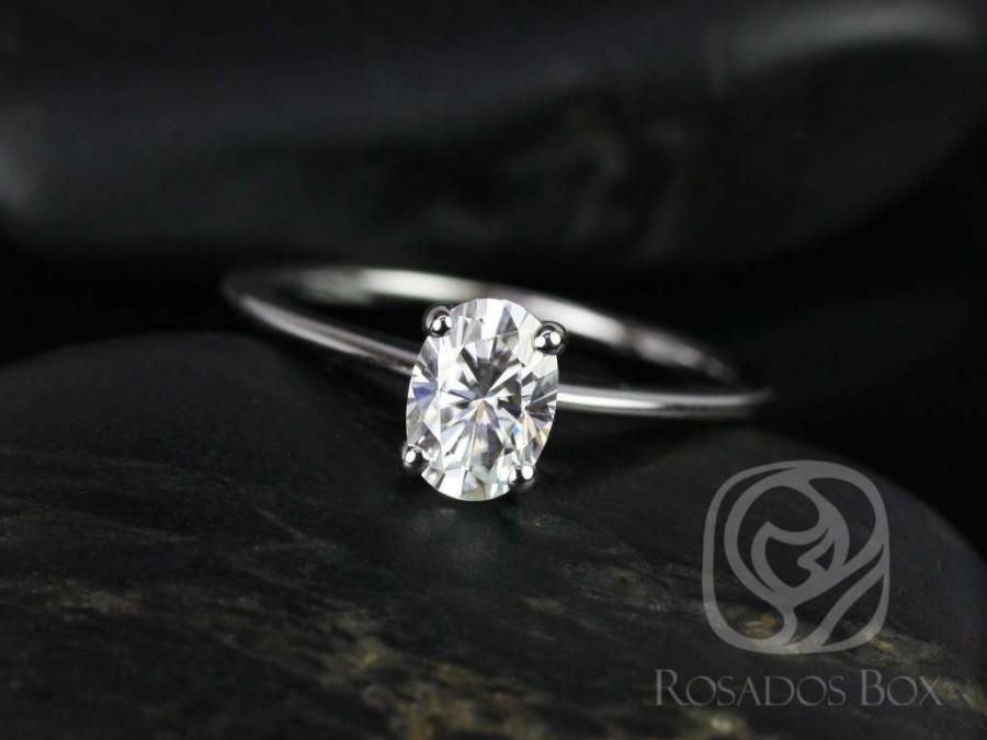 Свадьба - Rosados Box Skinny Rhonda 7x5mm 14kt White Gold Oval F1- Moissanite Tulip Solitaire Engagement Ring