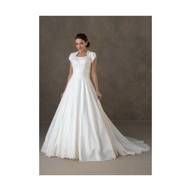 Mariage - 2017 A-Line Square Neck Short Sleeve Chapel Trailing Satin Bridal Wedding Gowns In Canada Wedding Dress Prices - dressosity.com