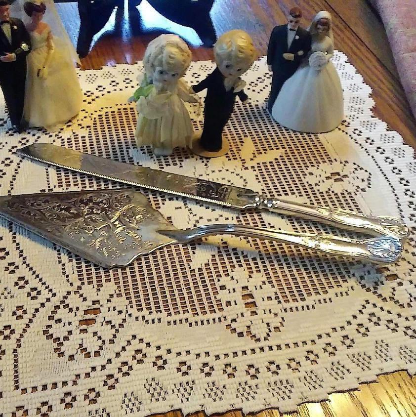 Hochzeit - Vintage Bridal Cake Toppers With Sheiffield Cake Knife and Server