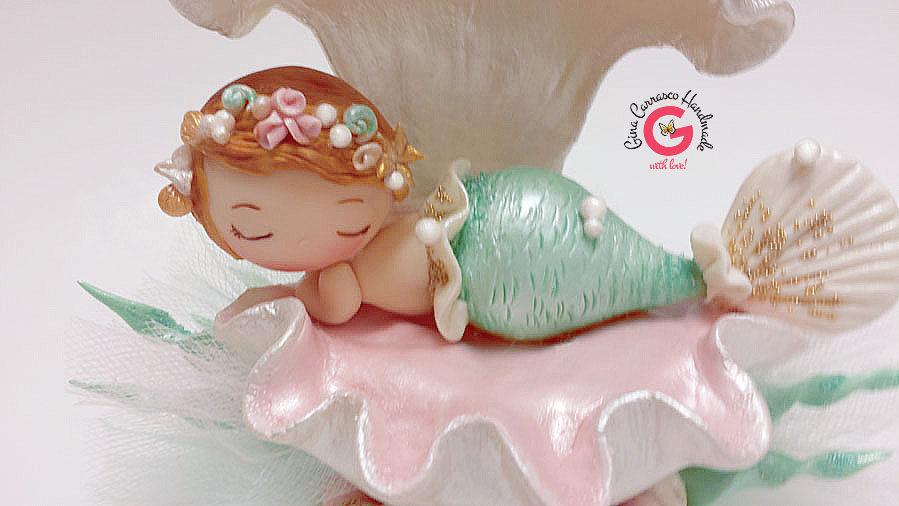 Свадьба - Mermaid Baby shower cake topper, sleeping baby mermaid centerpiece, under the sea, new mommy cake topper keepsake, sleeping baby decoration