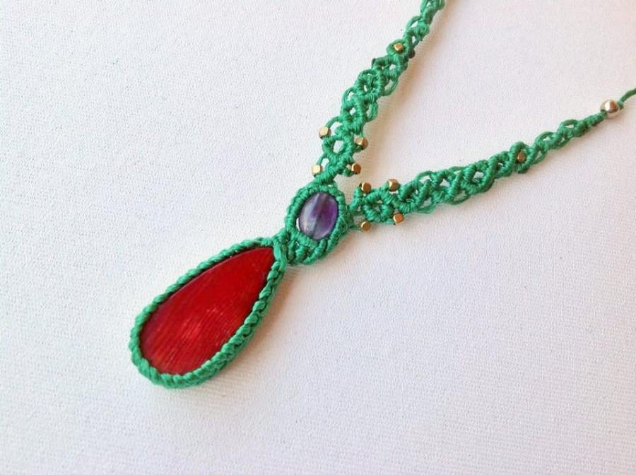 Hochzeit - Handmade bohemian micro macrame necklace, coral gemstone healing necklace, afforable unique coral necklace, gypsy red green hippie statement