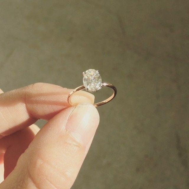 Свадьба - @nataliemariejewellery On Instagram: “Finishing Touches To This Beauty Which Made Its Way Out Of The Studio Last Week To Make Someone's Weekend. Handmade Fine Solitaire For An…”