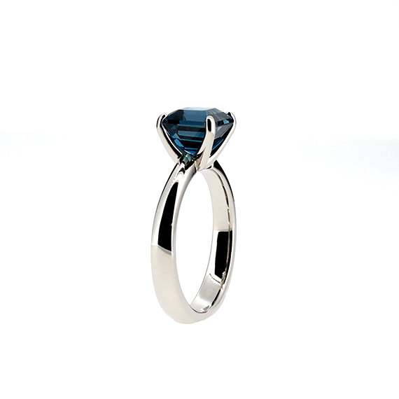 زفاف - Platinum engagement ring with emerald cut London blue topaz, teal engagement, solitaire, unique, square topaz ring, blue engagement, custom