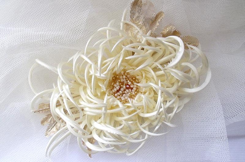زفاف - Chrysanthemum fabric,Chrysanthemum Handmade, vory flower,Hair clip,flower fantasy,Hair flower,Hair Care,wedding flower
