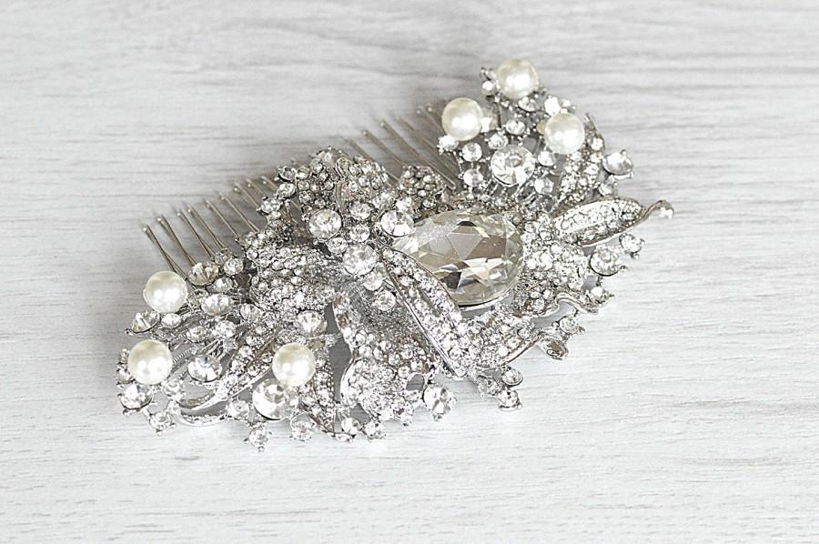 Mariage - Bridal hair comb. Vintage style crystal pearl wedding comb. Rhinestone hair comb. Crystal hair comb. Sparkling bride comb. Bride Hair piece
