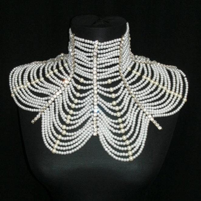 Свадьба - Bridal Shoulder Necklace, Wedding Shoulder Jewelry, Pearl Shoulder Necklace, Bridal Body Jewelry, Bridal Necklace, Wedding Shoulder Necklace - $620.00 USD