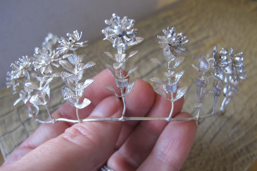 Hochzeit - German Goddess Wedding Fine Silver MYRTLE FLOWER 1/2 Crown Headpiece Tiaras/Floral Garden Headdress/Wedding Bridal Marriage Crown of Flowers