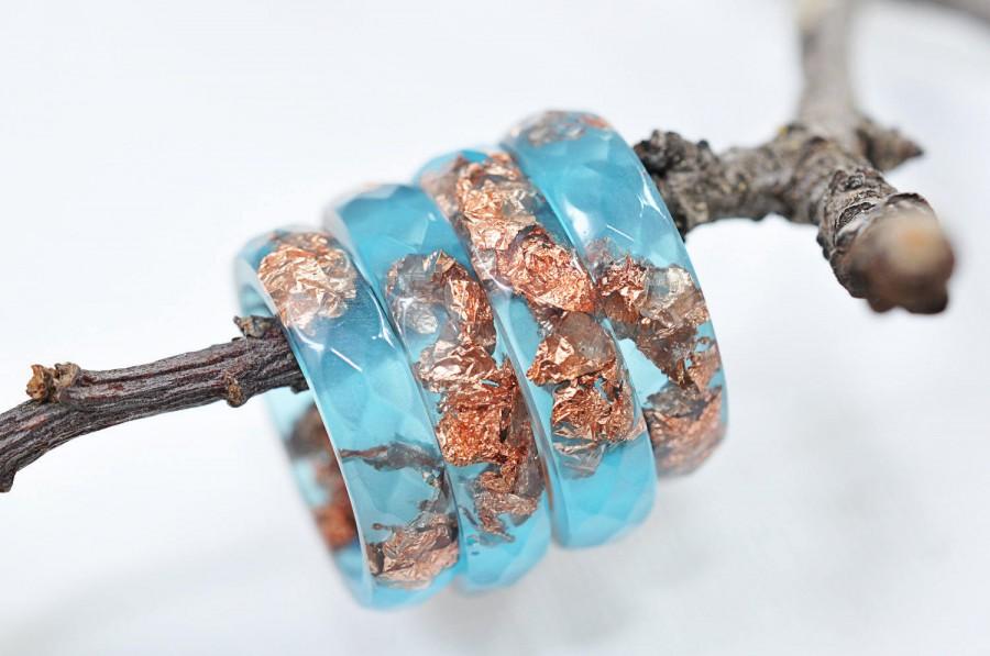 زفاف - Blue Resin Ring With Copper Flakes - Thin Faceted Band Ring - Resin Stacking Ring - Minimal Resin Jewelry