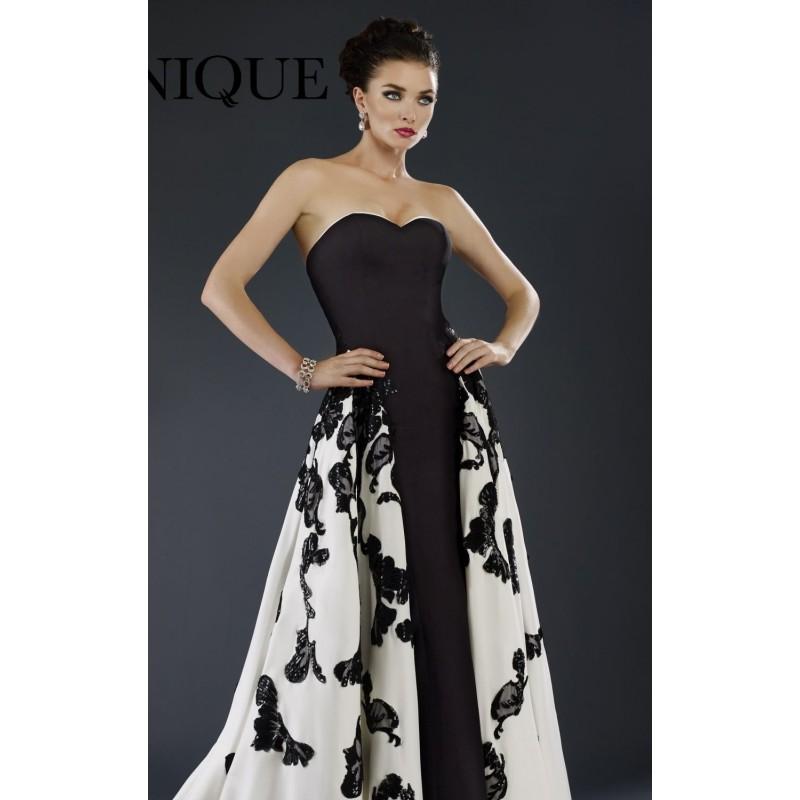 زفاف - Black/White Strapless Embellished Gown by Janique - Color Your Classy Wardrobe